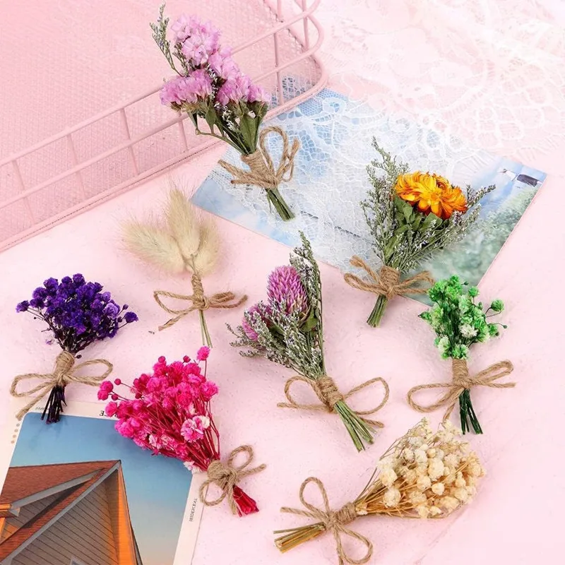 

8pcs/Lot Mini Dried Flowers Wedding Groomsmen Buttonholes Pampas Grass Bridesmaid Flore Birthday Cake Table Decor Boutonnieres