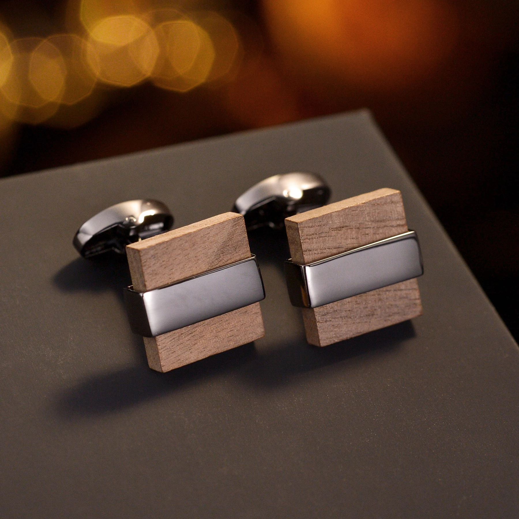 High Quality Copper Geometric Wooden Cufflinks for Men Wedding Birthday Daily Cuff Buttons Fashion Male Jewelry Gifts