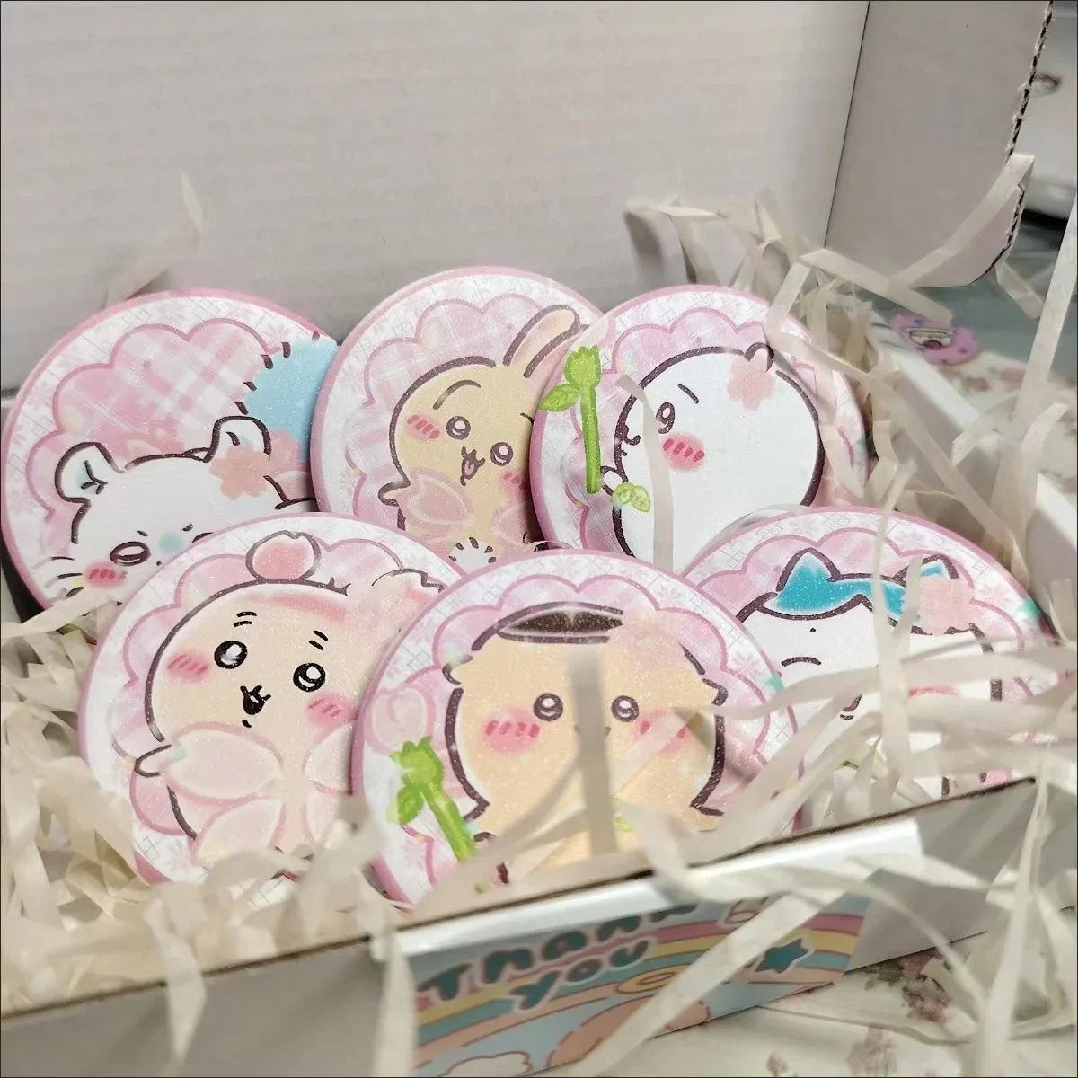 شارة تشيكاوا اللطيفة هاختشيفورليه أدوات هاشيوير ذاكليك يو اساجي 」 موكونغاموموجا شارة رائعة دبوس صفيح بروش حقيبة الديكور هدية