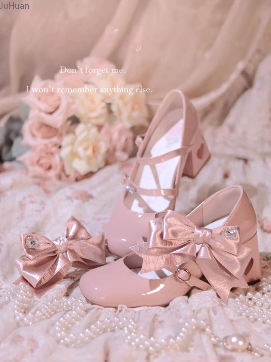 

2025 New Lolita Shoes Girls Bow Hollow Middle Heels High Heels Mary Jane Patent Leather Sweet Square Head Women's Single Shoes