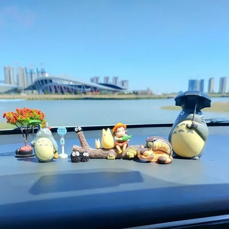 

Healing miniature ornament set Xiaomei chinchilla faceless man cute creative car accessories Christmas gift NEW year kid