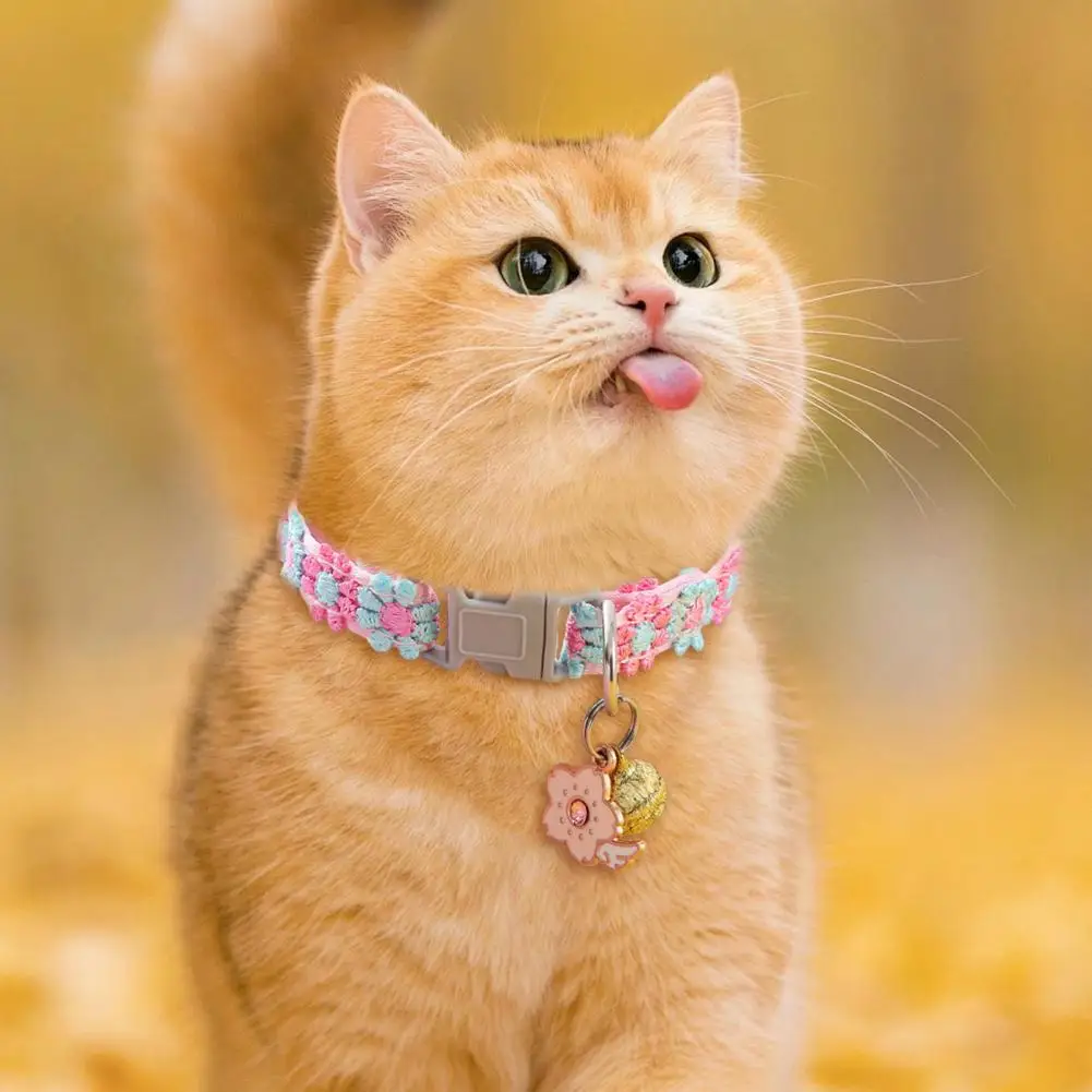 Flowers Pet Dog Collar Adjustable Flower Pattern Cat Collar with Bell Soft Fashionable Kitten Pet Collar Pet Accessories