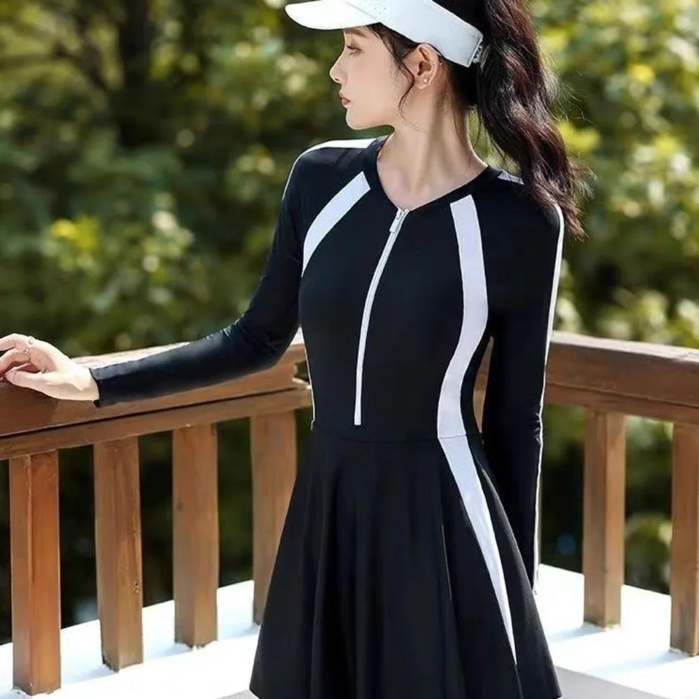 

Elastic Women's Long Sleeve Swimsuit with Safety Pants Anti-exposure Female Swimwear Simple Style Contrasting Colors