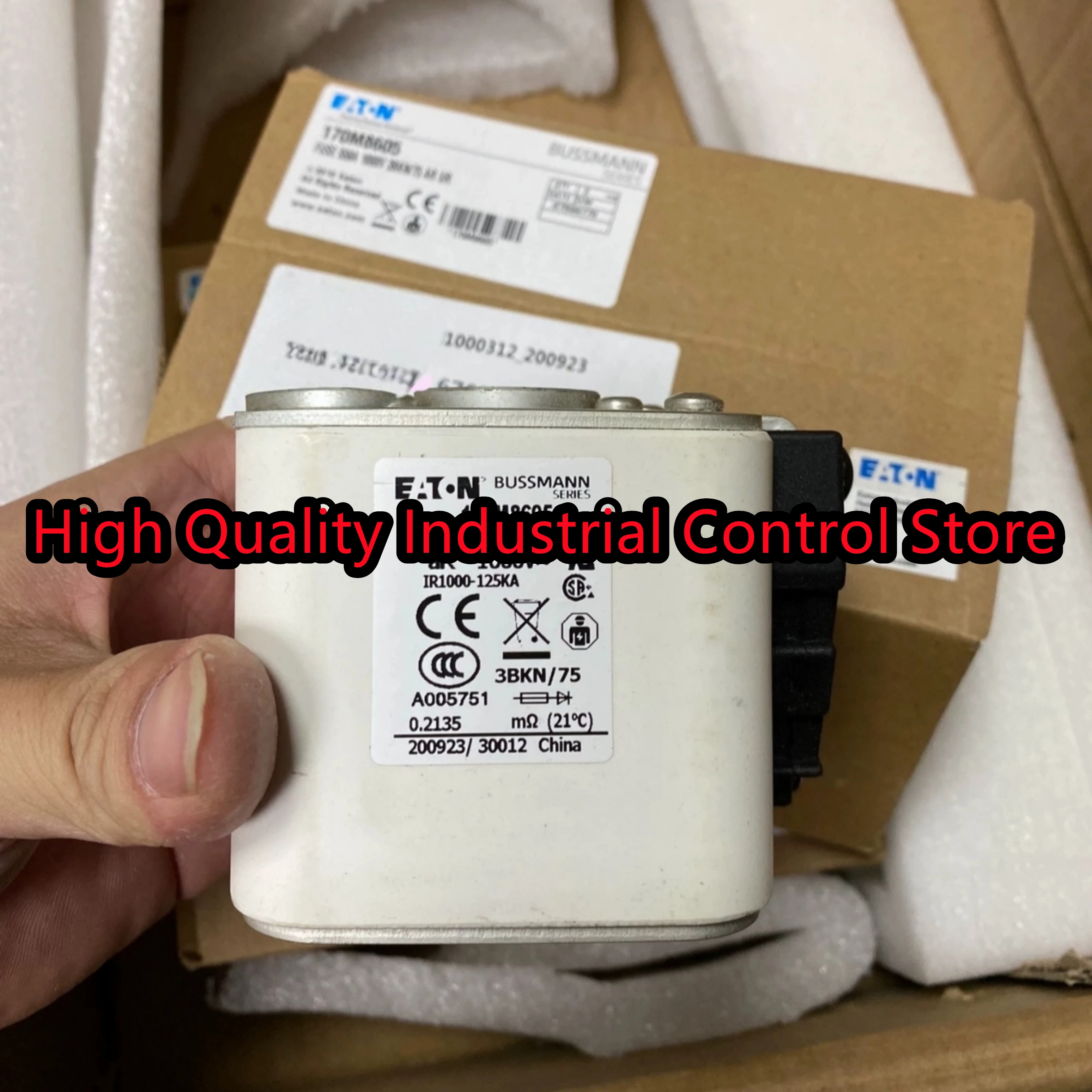 Nowy oryginalny bezpiecznik 170M8605 170M8606