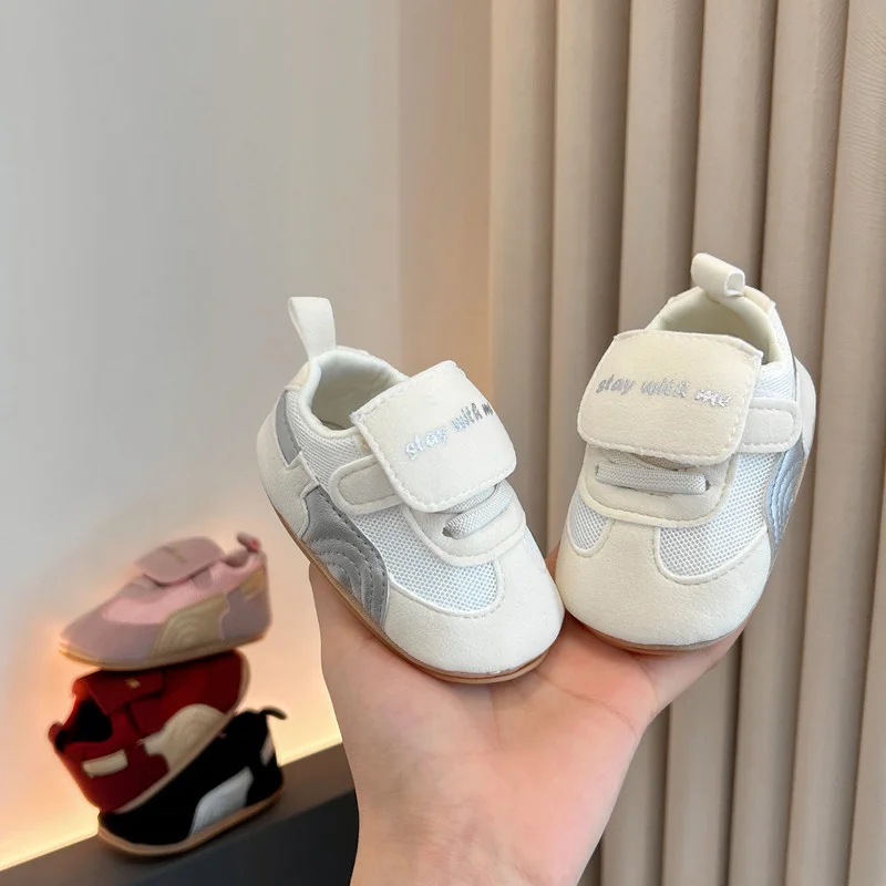 Spring and Autumn new casual versatile cloth shoes for babies, comfortable soft soled walking shoes suitable for 0-18 months old