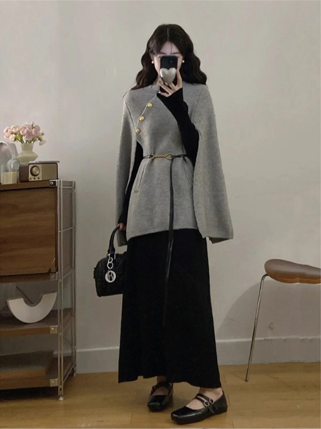 

Комплект для полных женщин: осенний модный комплект из двух предметов — плащ с высокой талией и юбка-накидка, облегающий, удлиняющий фигуру, с длинными рукавами