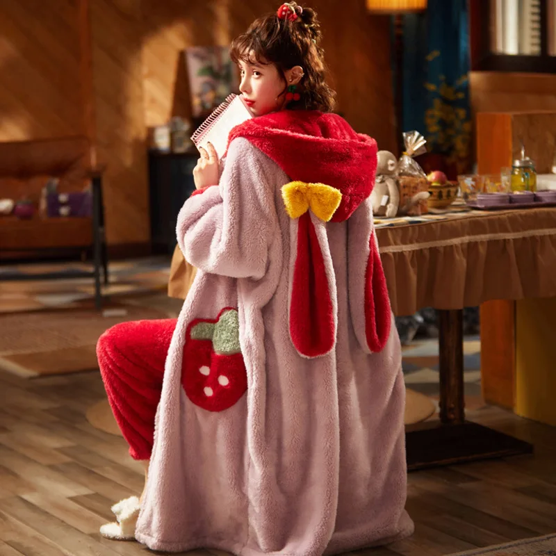 

Strawberry Hooded Pajamas Set Women Sweet Cute Flannel Warm Thicken Autumn Winter Home Suit Loose Sleepwear Pyjamas Nightgown