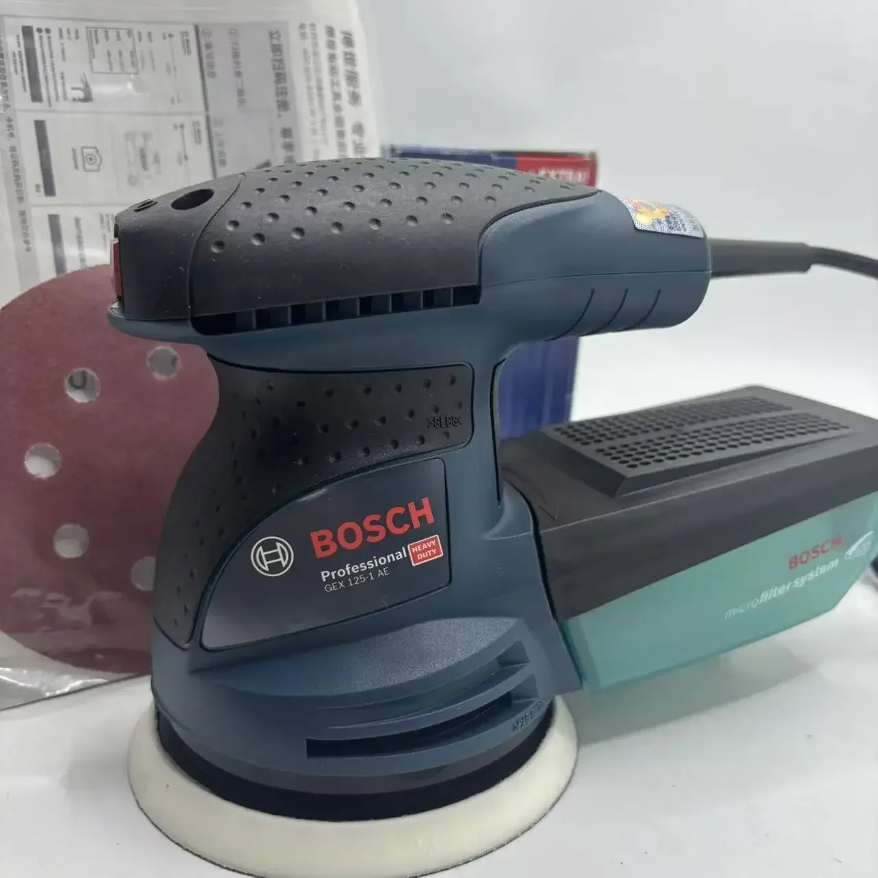 Bosch GEX 125-1AE Handheld Orbital Sander Steady Grinding Performance for Daily Wood Buffing and Household Refurbishment Needs view 4