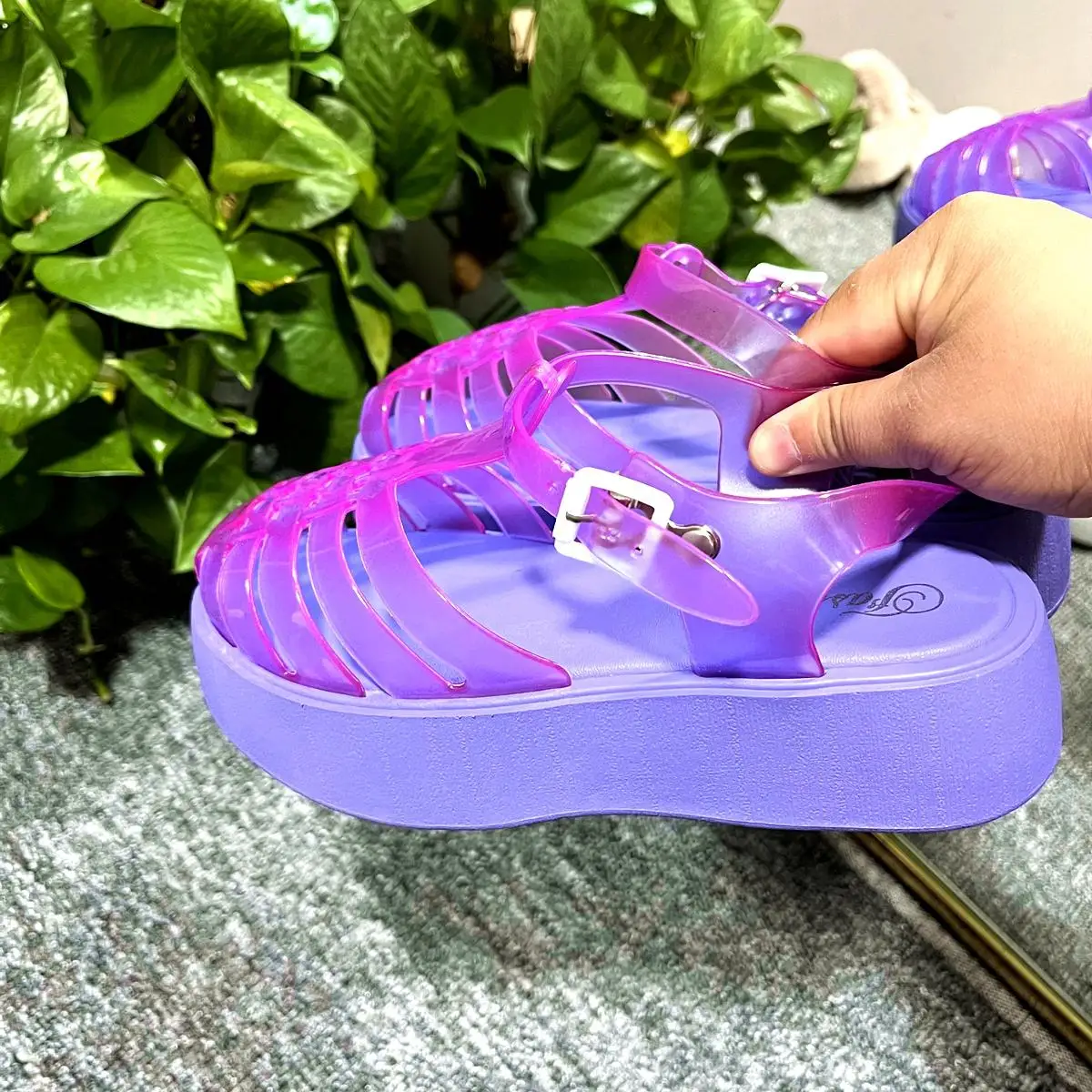 Toe Closed Summer Beach Sandals Shoes Women Fashion Jelly Sandals Rome Shoes Soft Pvc Material Women Summer Rome Sandals
