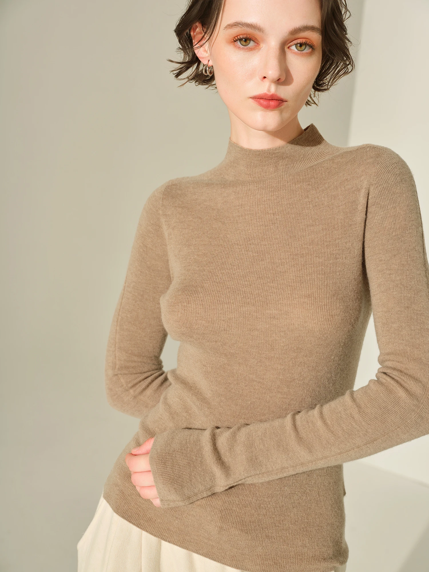 

Осень-зима женский вязаный шерстяной свитер Camere f с высоким воротником, облегающий внутренний свитер, топ для поездок на работу, длинный свеч ort...