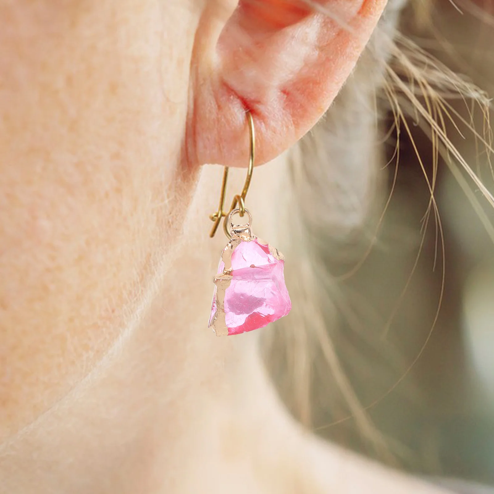 

4Pcs Natural Quartz Crystal Pendants Irregular Gemstone Charms Necklace Earrings DIY Craft Supplies Natural Stone Charms