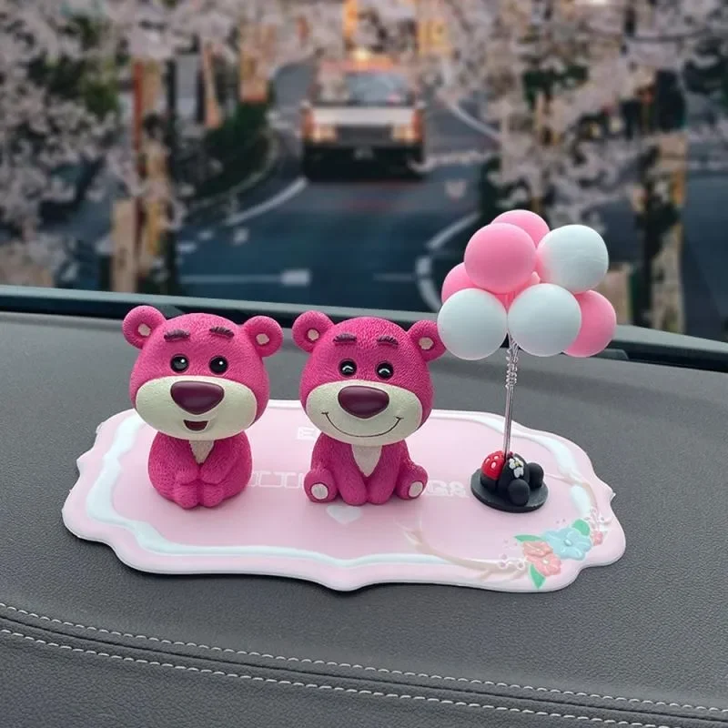 

Disney cute shaking head Lotso personalized creative cartoon men and women new fashion high-value car decoration toy ornaments