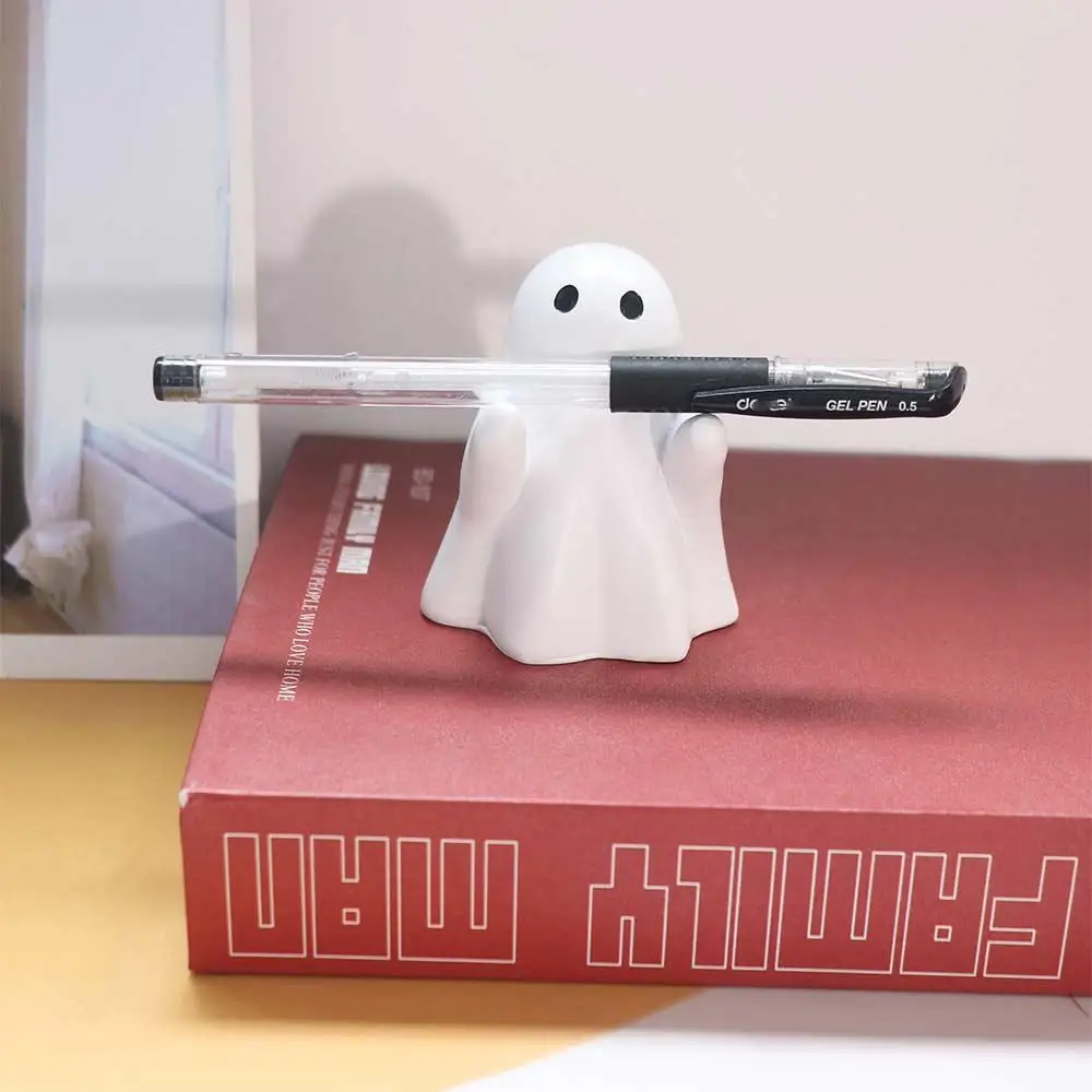 

Cute Ghost Pen Holder Creative Funny Halloween Ghost Figurine Portable Decorative Desktop Decoration Ornament Office