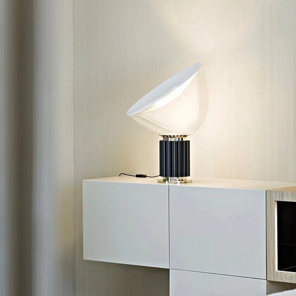 

Italian Classic LED High Quality Original Replica Nordic Light Living Room Minimalist Home Decor Bedside Reading Desk Lamps