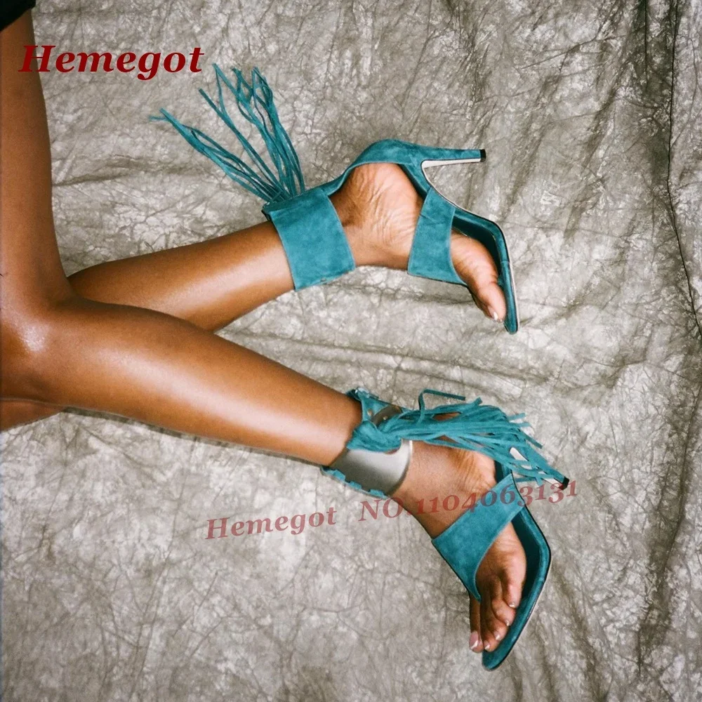 

Сандалии с кисточками на клипсе, замшевые синие женские босоножки на шпильке с бахромой и молнией сзади, лето 2025, новая лоскутная повседневная обувь, пикантная обувь