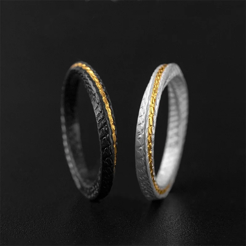 Anello per coppia per accessori per l'anniversario dell'amante Anello semplice alla moda con motivo serpente Anello da uomo in collisione color oro nero regolabile