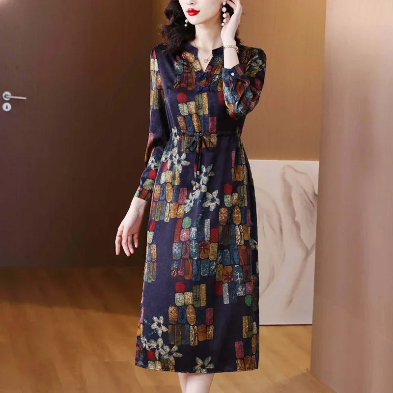 

Silk Mulberry Silk Dress for Women Spring and Autumn New Brand High end Western Style Middle aged Mom Qipao Skirt