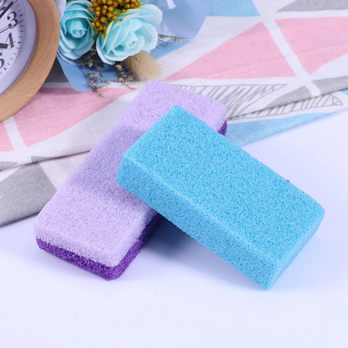 2Pcs Rough Texture Natural Pumice Stone Foot Scrubber Callus Remove Tool Pedicure Exfoliator Dead Skin Cleaner Comfortable Grip
