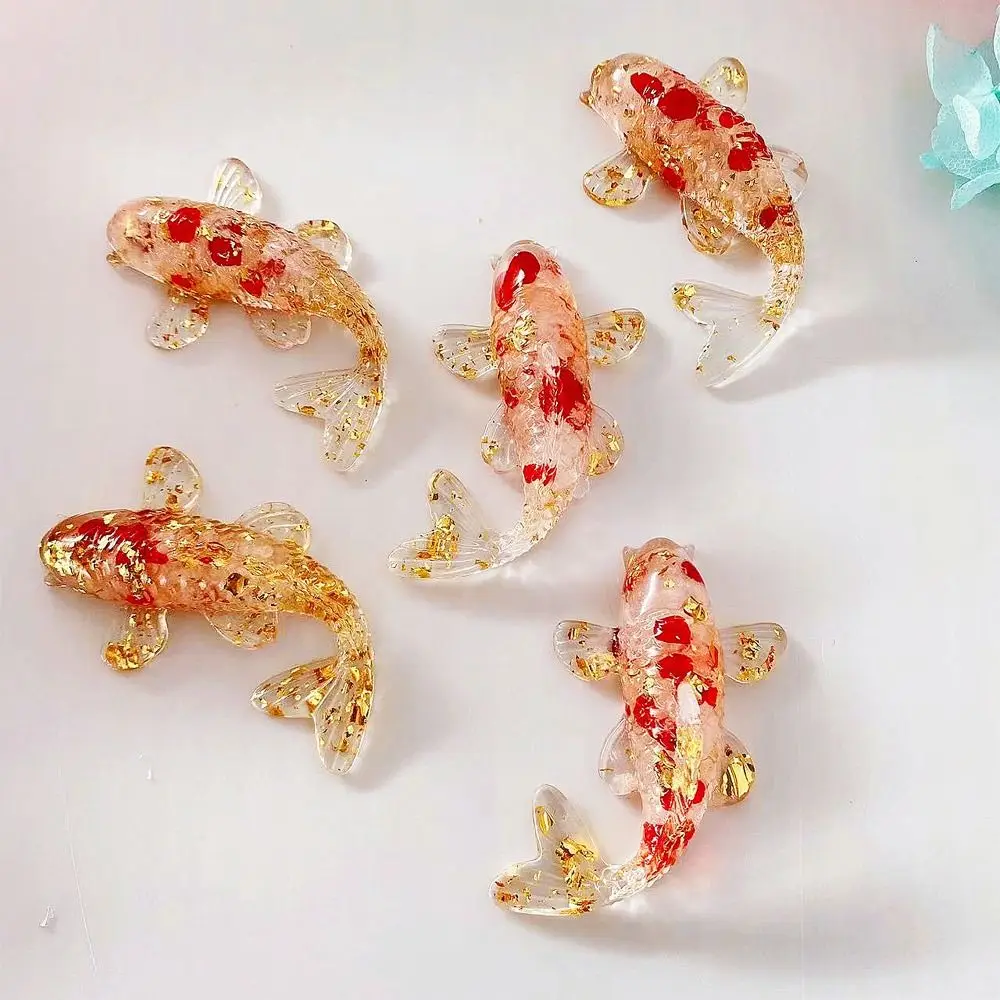 2 Pcs Natural Crystal Crushed Stone Koi Fish Ornament Drip Gel Small Fish Ornaments Goldfish Gifts Desktop Jewelry