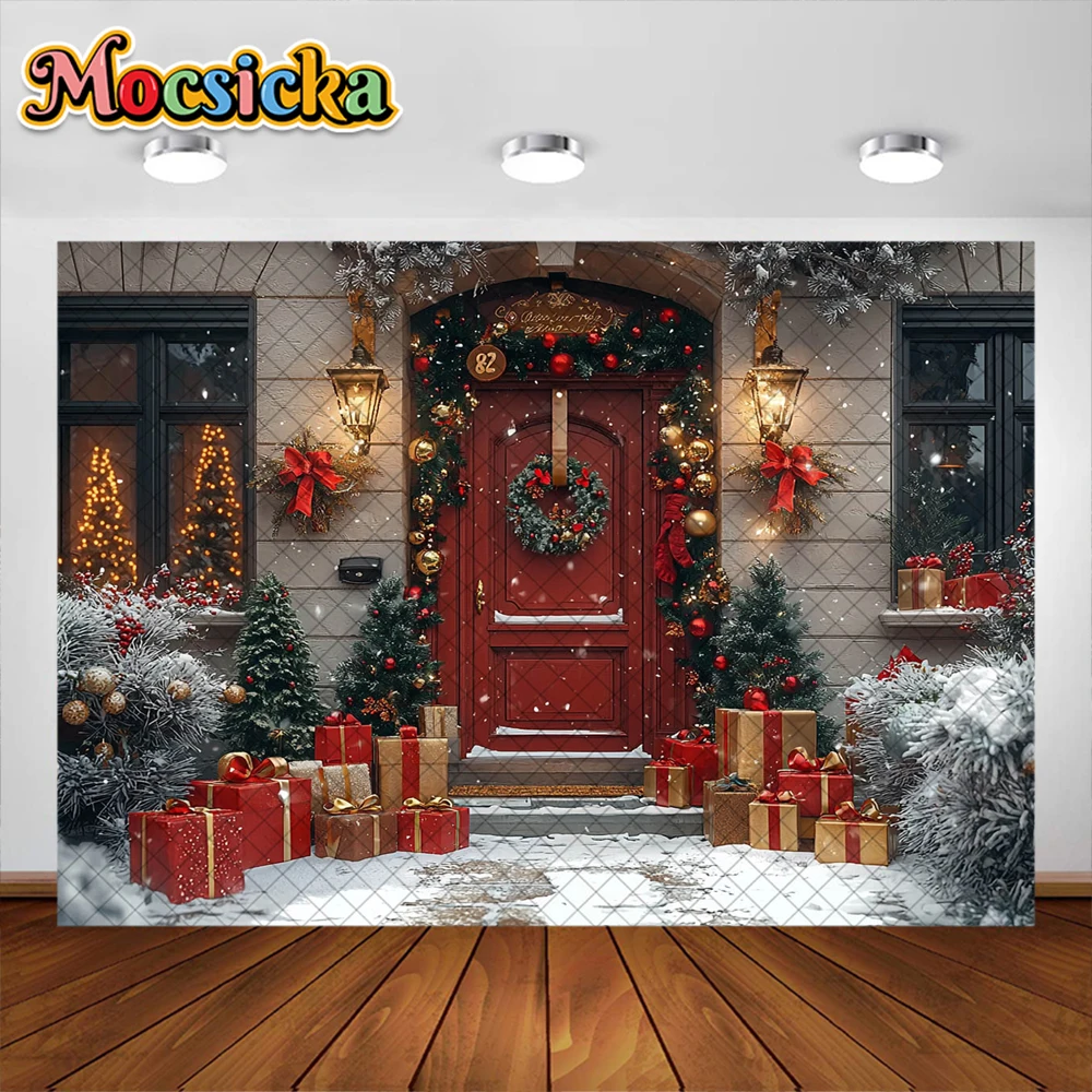 พื้นหลังประตูไม้สำหรับถ่ายภาพเทศกาลคริสต์มาสฤดูหนาวอุปกรณ์ตกแต่งพวงมาลัยของขวัญวันคริสต์มาสฉากหลังถ่ายภาพบุคคลสาว