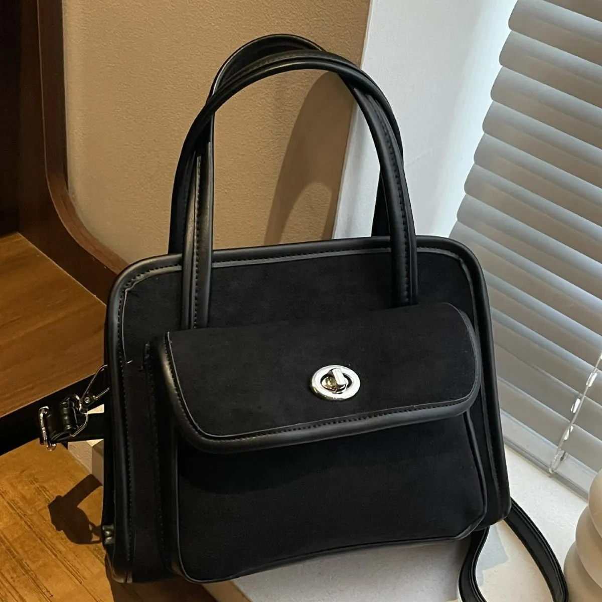 

Women's Autumn Winter 2025 New Maillard-Inspired Vintage Suede Bag - High-End Niche Handbag Shoulder Crossbody Bag