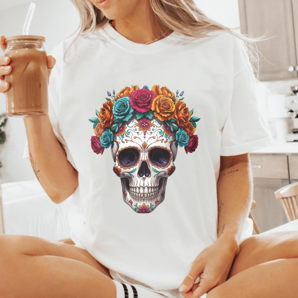 Retro Día de los Muertos Catrina Skull Tee Sugar Skull Shirt Marigold & Rose Crown Graphic T Shirt Mexican Day of the Dead Tops