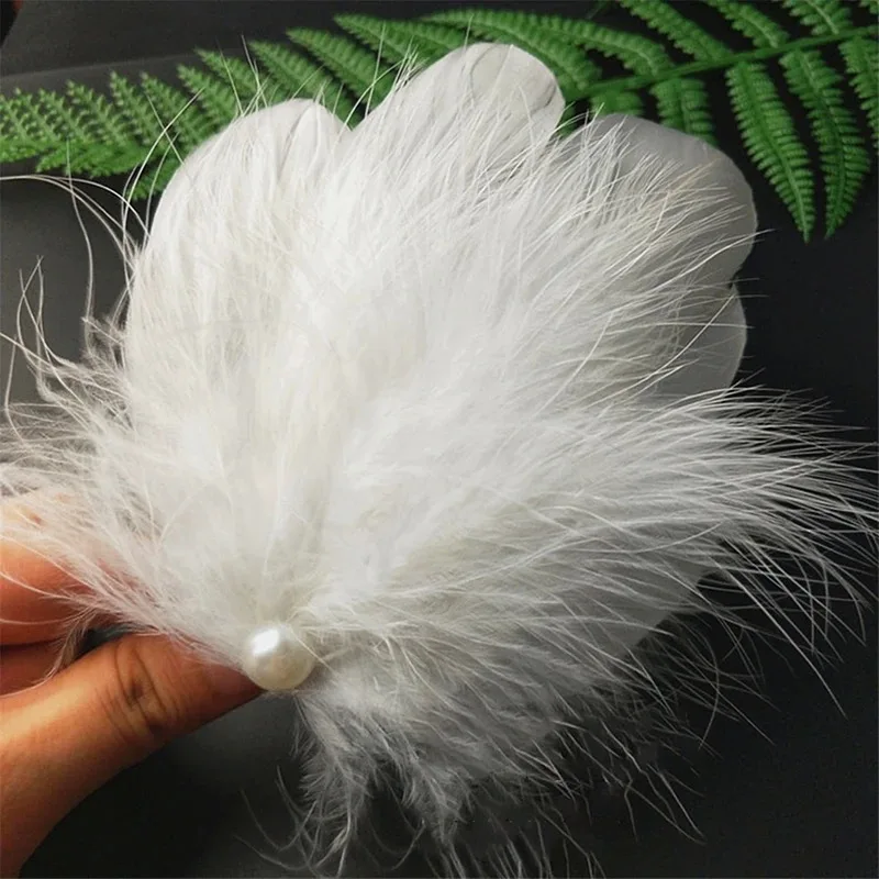 1Pair White Swan Feather Hairpin Headwear Ballet Style Stage Performance Side Clip Girl Party Faux Pearl Accessories Hair Clips