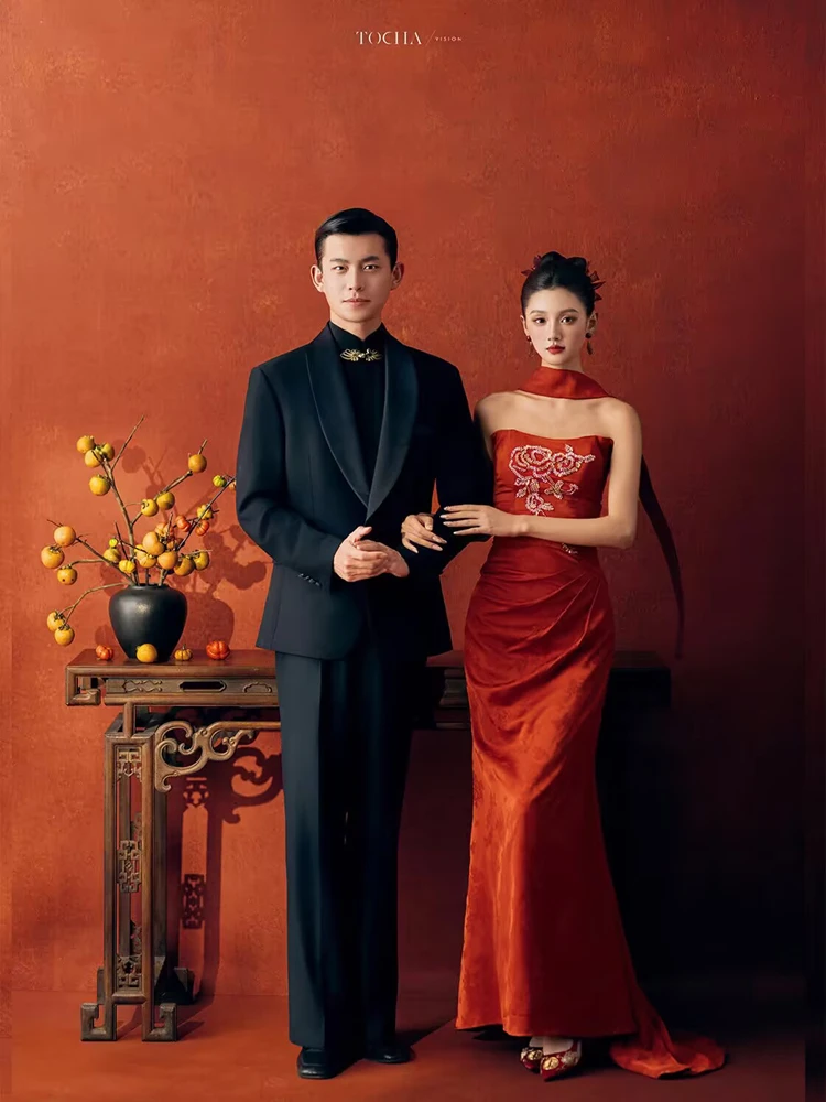 

2026 New Oriental Aesthetic High-Definition Studio Style Chinese Wedding Dress Photography Costume Custom-Made Gown