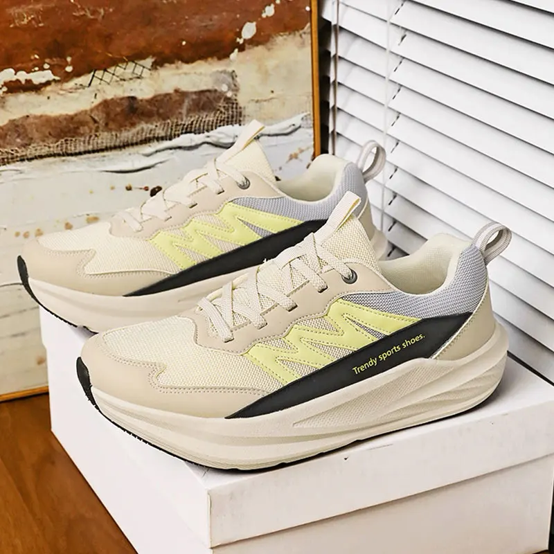 

Fashionable Men's and Women's Running Shoes Breathable Outdoor Walking Shoes Lightweight and Comfortable Casual Sports Shoes