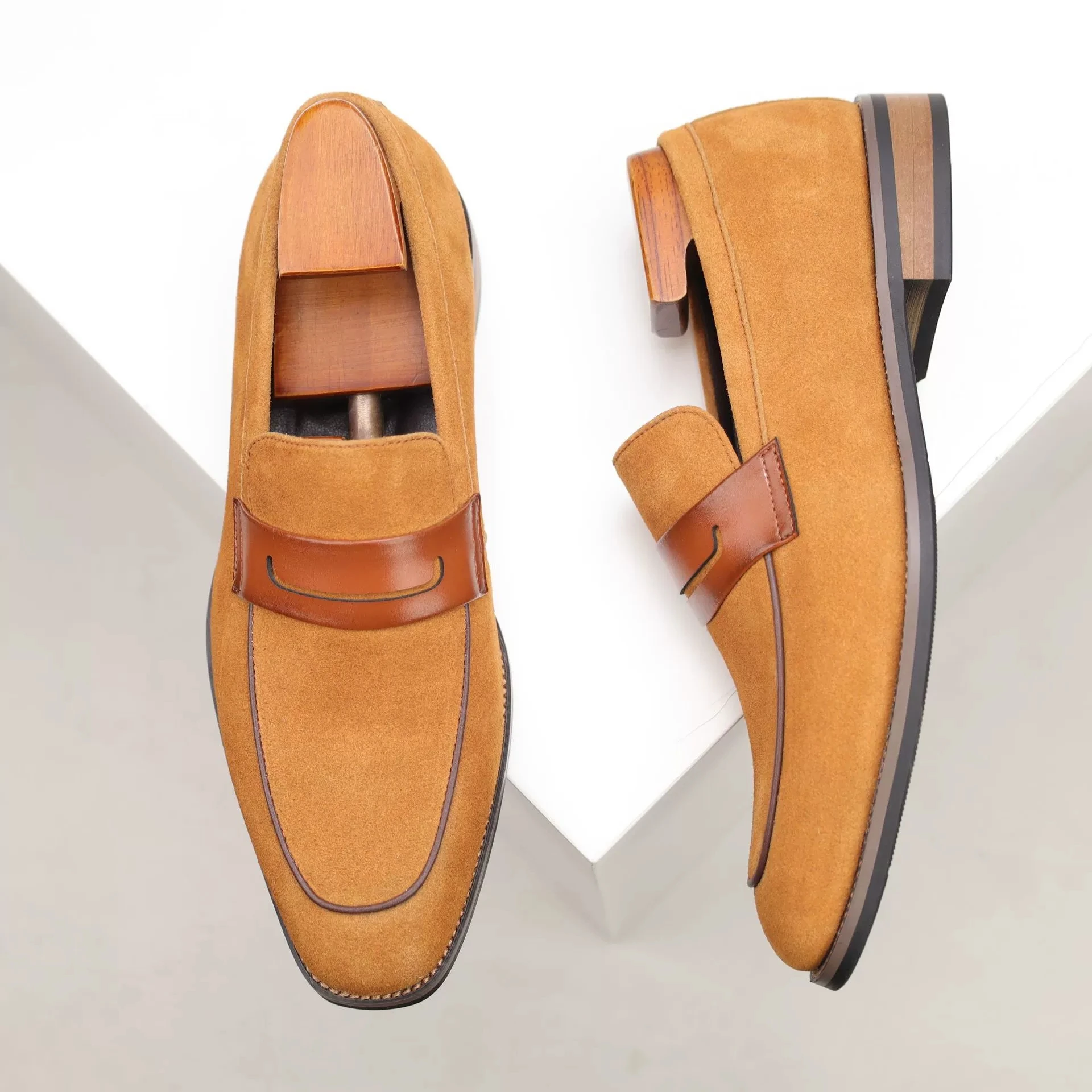 

Итальянские мужские модельные туфли из натуральной кожи, модные деловые лоферы для мужчин, официальная обувь, мокасины, легкая обувь для вождения