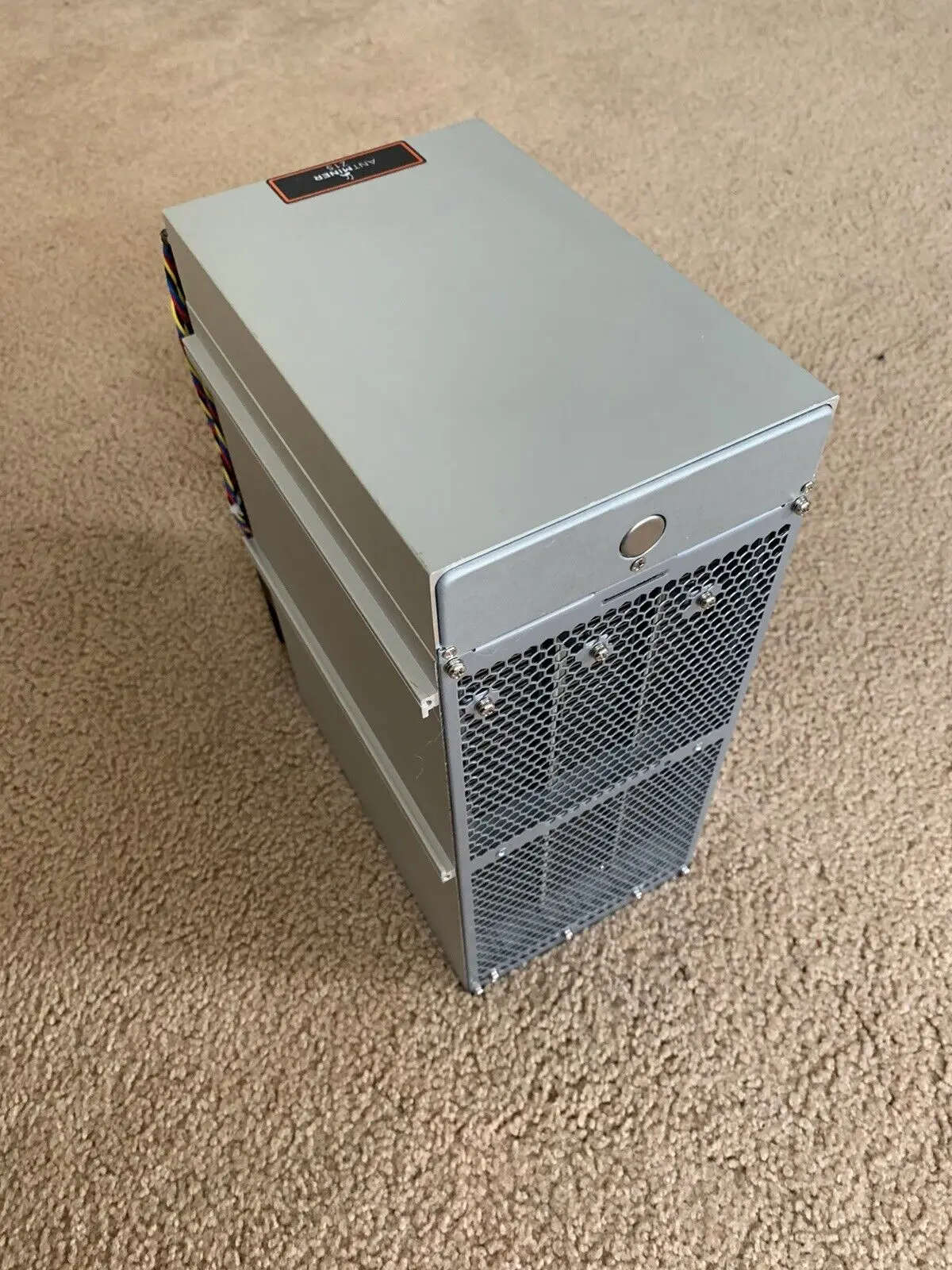 Bitmain Antminer L7 8800Mh/s 3168W - DOGE/LTC ASIC Miner - متوفر! بائع أمريكي! !