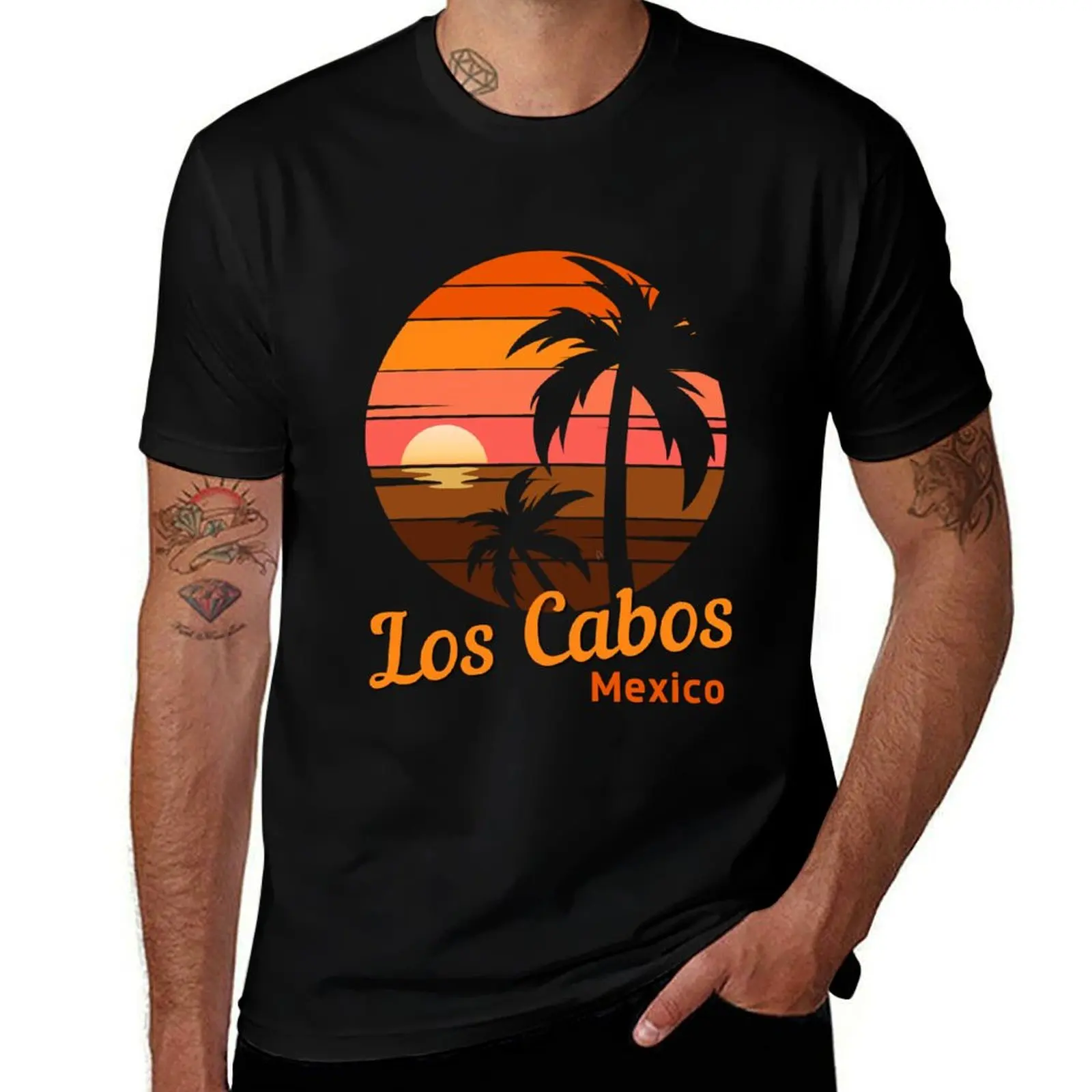

Los Cabos,Los Cabos Vintage Sunset, Los Cabos Mexico Sunrise, Beach Lifestyle, Ocean Waves,Tropical Vacation T-Shirt