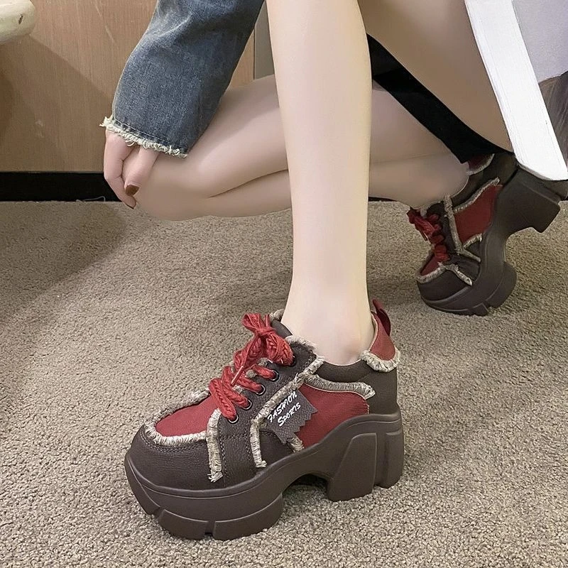 

Women Autumn Height Increasing Dad Shoes Thick Platform Non Slip Soft Sole Trendy Fashionable Color Block Ins Style Sneakers