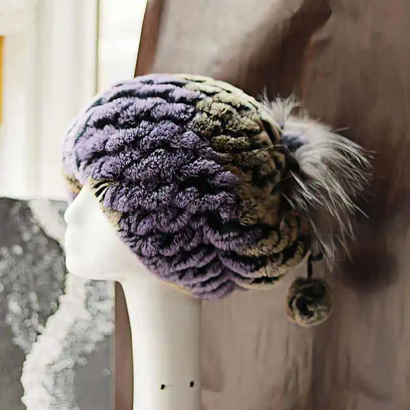Winterfellmütze für Damen aus echtem Rex-Kaninchenfell mit Schal, gestreift, warme Kopfbedeckung, modische Ananas-Mütze, flauschiges Accessoire – Detail 1