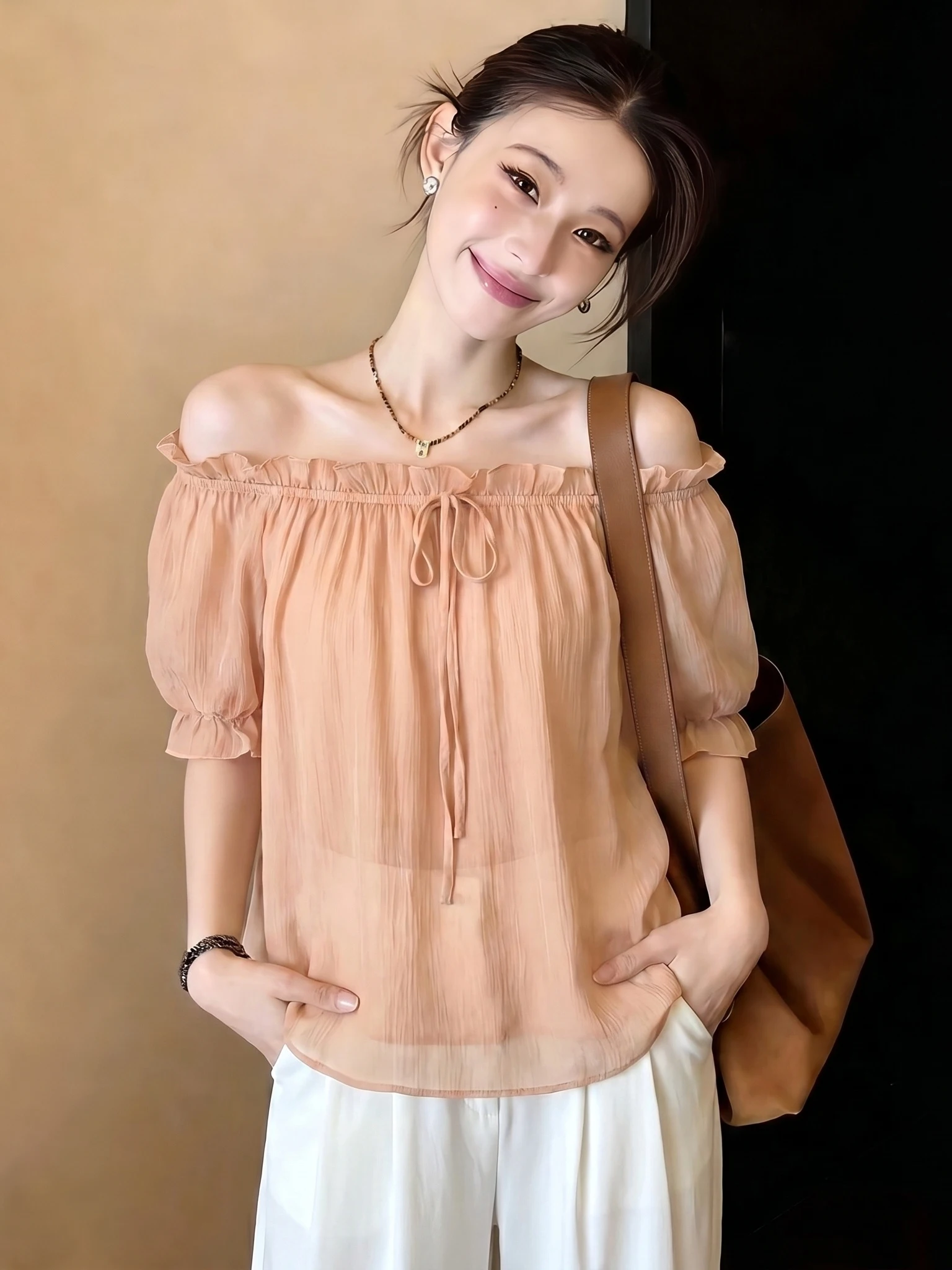 

Stunning One-Shoulder Short-Sleeve Women's Shirt Summer 2026 New plus Size Beautiful Small Top Chiffon Korean Style Blouse