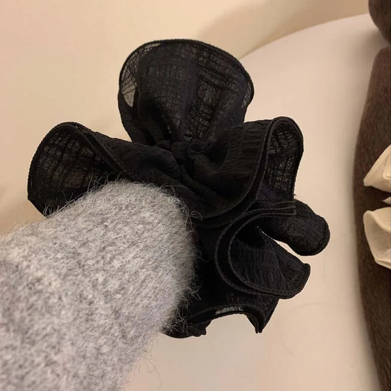 Thumbnail 4 - #30 Best Scrunchie Hair Ties to Buy In 2026