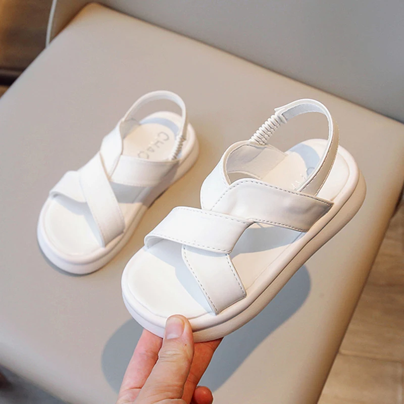 Children\'s summer 2024 new sandals soft soles non-slip slippers solid color casual beach shoes wear elegant temperament