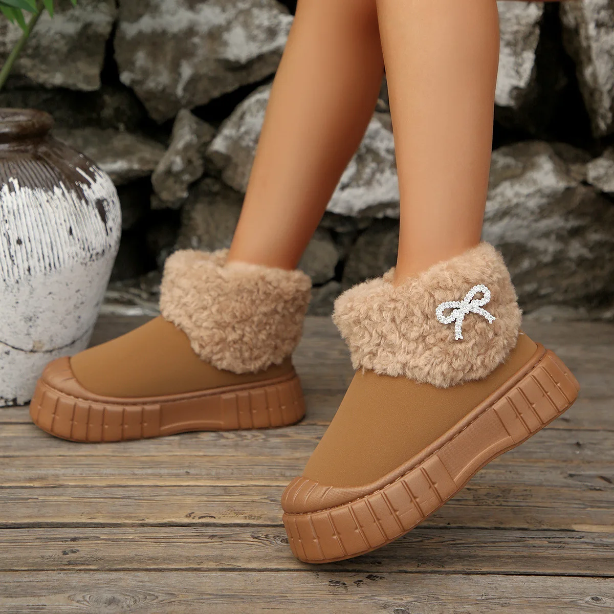 المرأة شتاء دافئ أفخم الثلوج الأحذية مكتنزة منصة الفراء حذاء من الجلد عدم الانزلاق لينة سميكة القاع Bowknot رقيق الفراء الأحذية