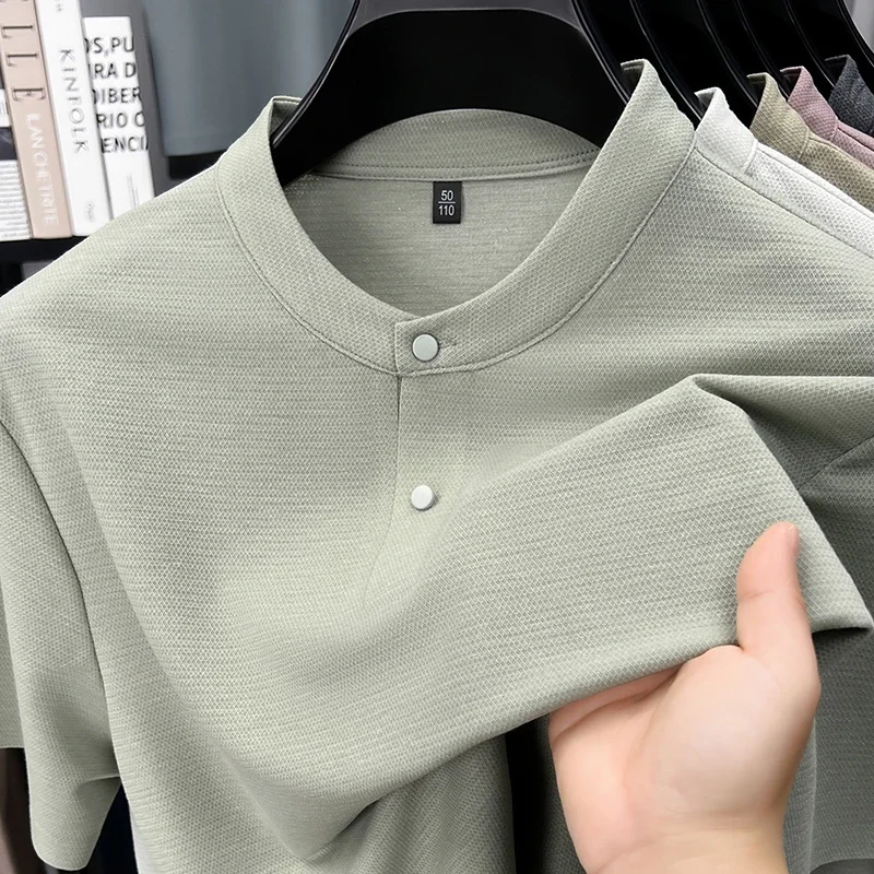 2026 Neues Herren-Henley-Shirt mit Einzelknopf, Komfortabler Strukturierter Stoff, Kurzarm für Freizeit und Business
