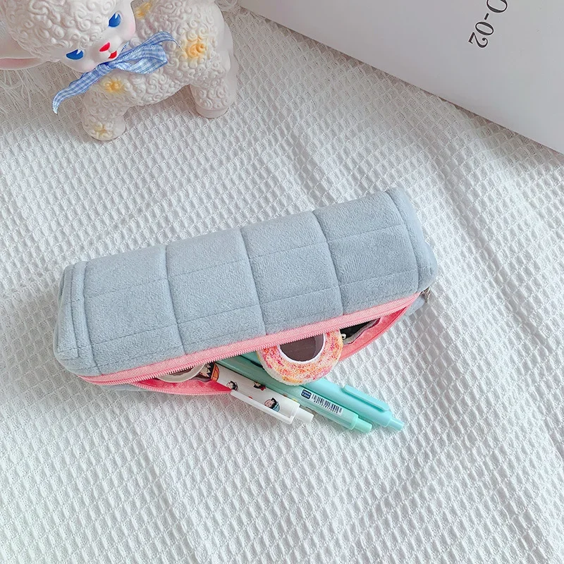 소녀를 위한 연필 케이스 Kawaii 편지지 연필 가방, 플러시 Trousse Scolaire 베개 Estuche Piornik 학교 용품 연필 파우치