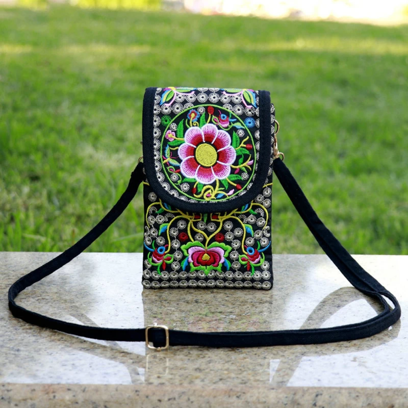 Lady Cell Phone Bag Crossbody Shoulder Wallet Purse Handbag Pouch Ethnic Style Embroidered Bag Flip Canvas Bag Retro Small Bolsa