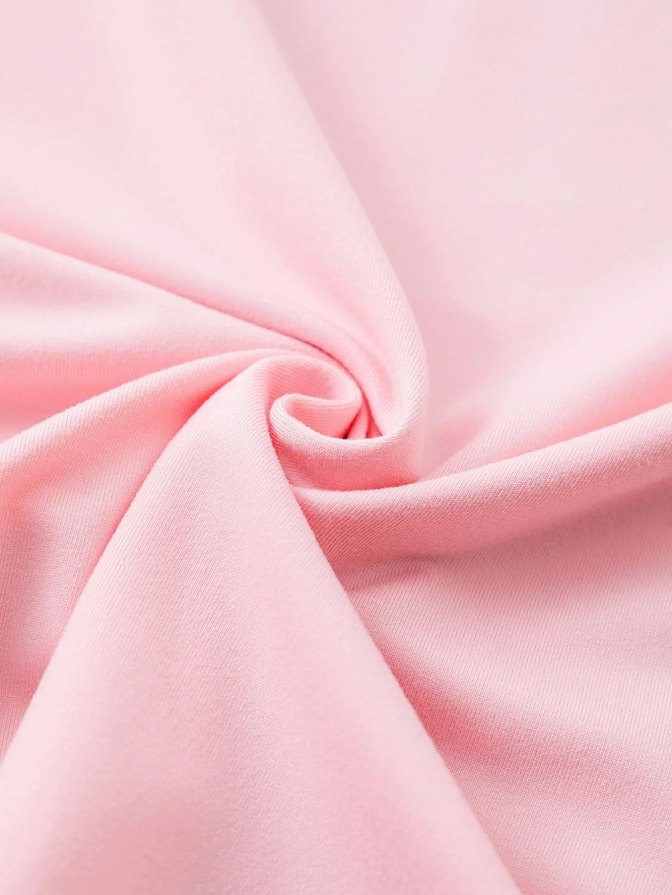 بلوزة عصرية بأكمام قصيرة مطبوعة بنمط قلب للنساء ملابس كاجوال أنيقة