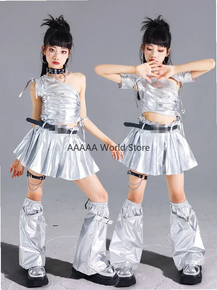 Cosplay Silver Crop Top Pleate - Street Fashion Europe 评论和价格