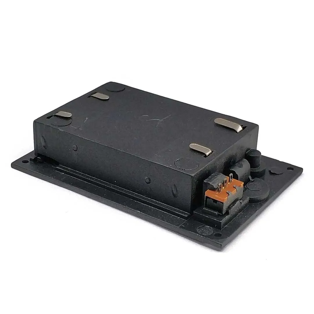 2x3x AAA Rechteckige Einbau-Batteriehalterung Aufbewahrungsbox mit Schalterabdeckung Batteriegehäuse aus Kunststoff Batterien nicht enthalten – Detail 7