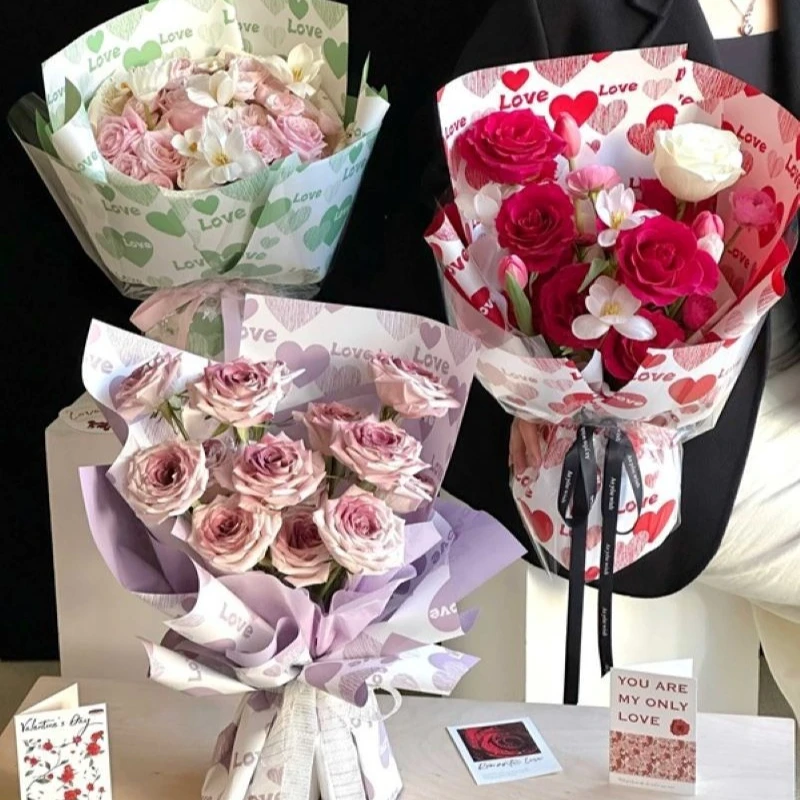 

Waterproof Thickened Packaging Paper Love Shaped Printed Pattern Flower Shop Floral Arrangement Wrapping Paper DIY Material