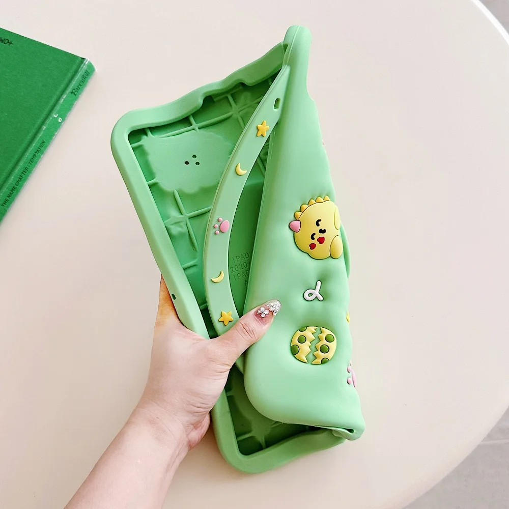 حافظة على شكل ديناصور لجهاز iPad A16 11th 2025 Air 11 10th 10.9 Air 4 5 Pro 11 2024 غطاء أطفال iPad 10.2 9 7 8th Mini 1 2 3 6 7