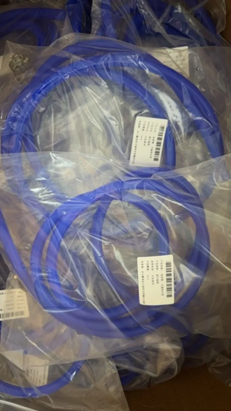 Suitable for the improved silicone sunroof drain pipe of Volkswagen models 0.3mm*2m