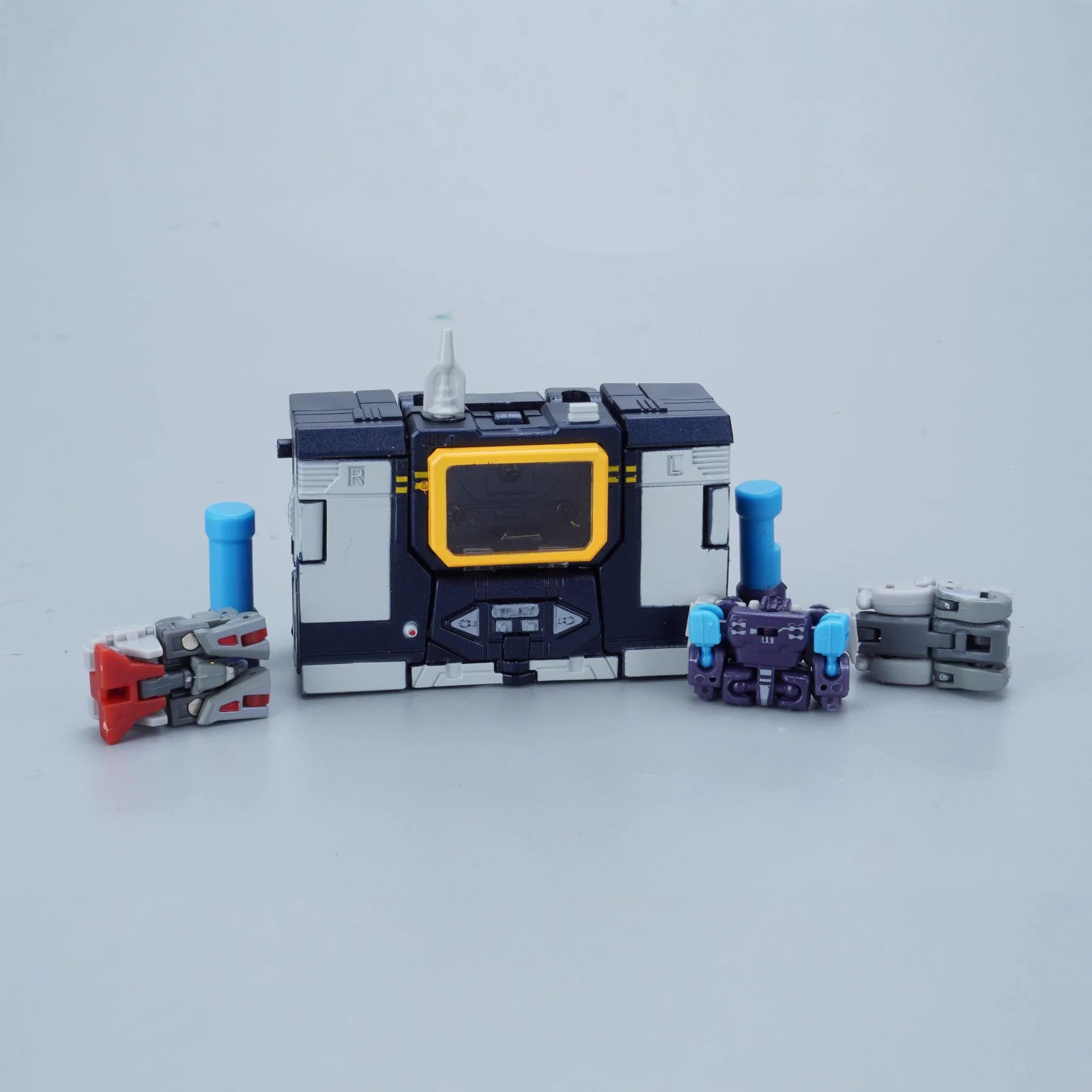 SD01 サウンドウェーブテープ変換付き SD-01 KO ニューエイジ H21 11 センチメートルミニ G1 アクションフィギュアロボットおもちゃコレクションモデルギフト