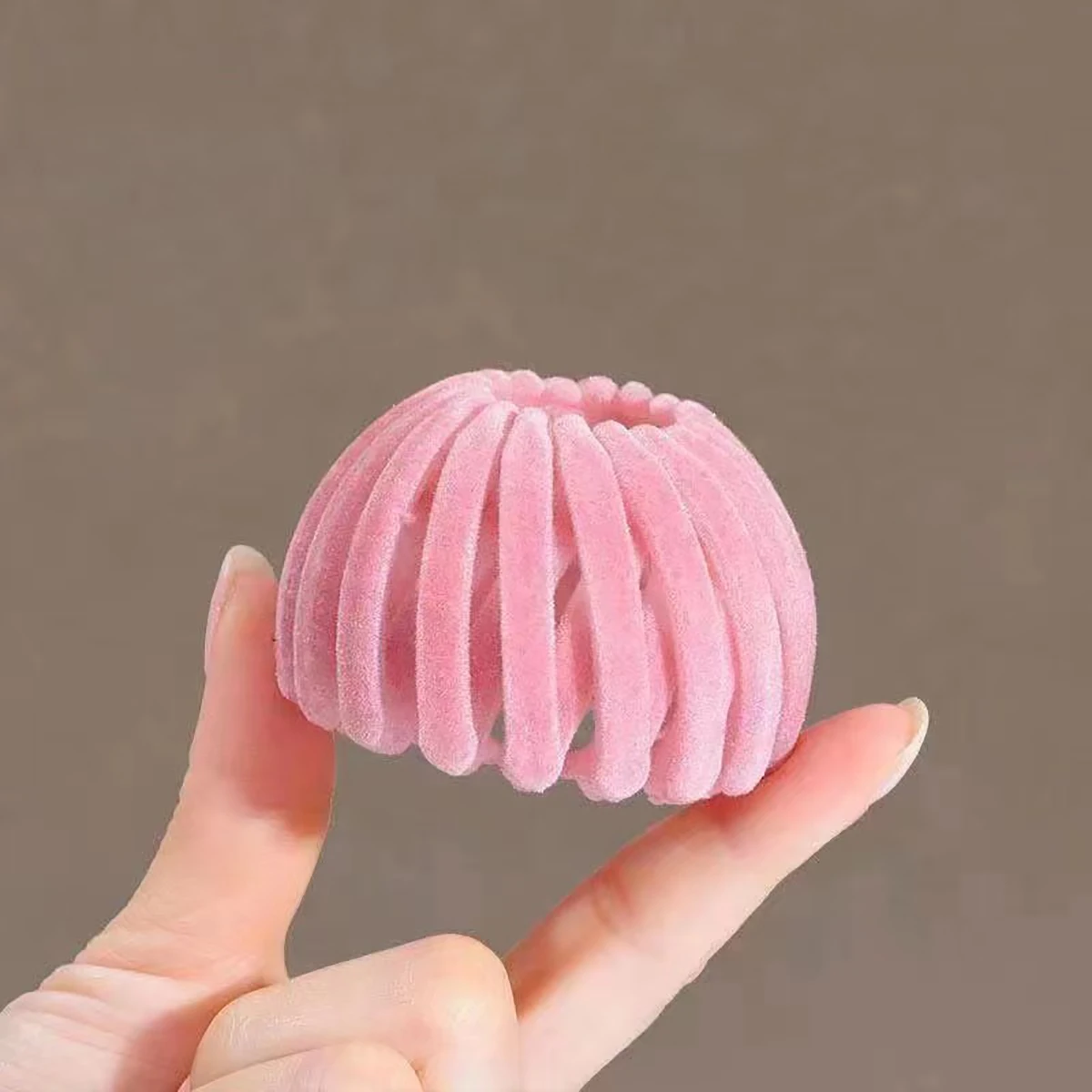 Thumbnail 4 - #15 New Trendy Hair Clips Arrivals