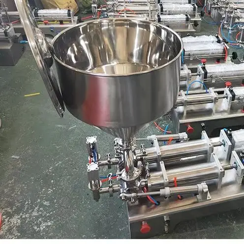 

Small Horizontal Automatic Slurry Filling Machine for Milk And Cola Liquid Concentrated Filling Equipment